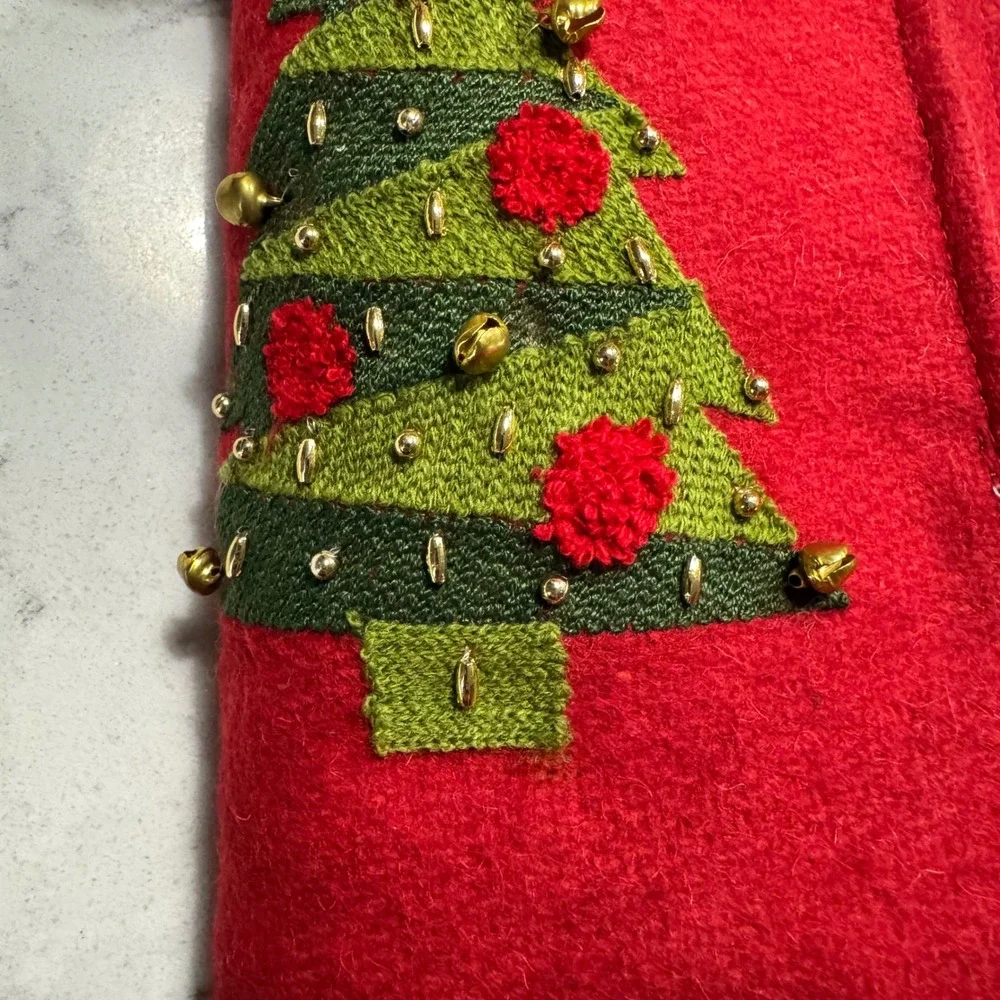 Domain Red Wool Christmas Tree Placemat‎ Set of 4 Beaded 13 x 19 Appliquéd